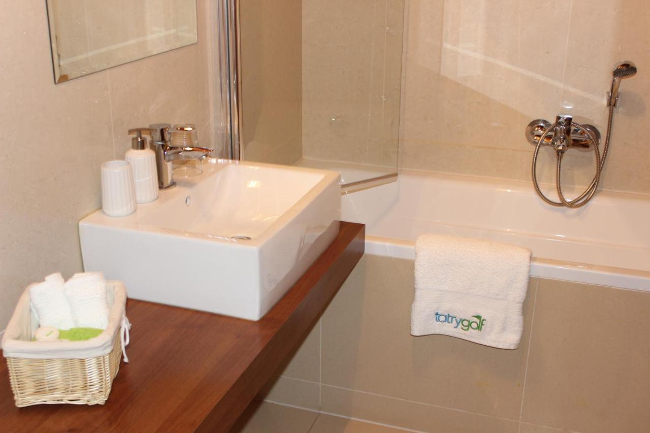 Tatry Golf Apartman Vel'ka Lomnica Exteriör bild
