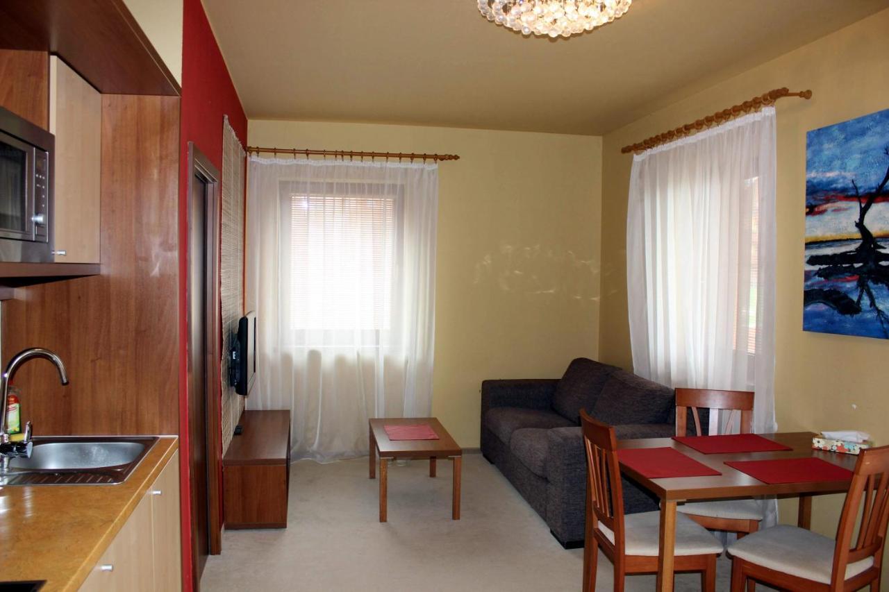 Tatry Golf Apartman Vel'ka Lomnica Exteriör bild